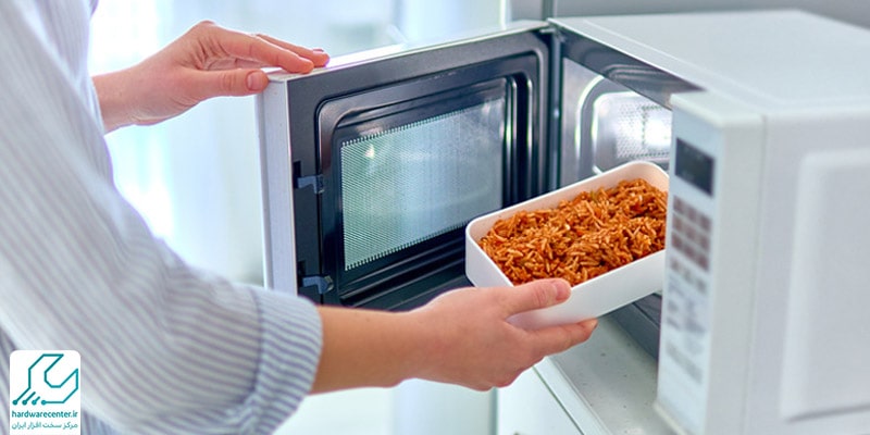 علت گرم نشدن غذا در مایکروفر